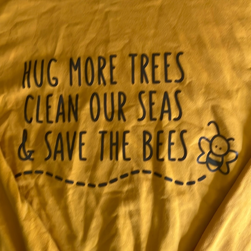 Yellow Save the bees Sweatshirt Size L